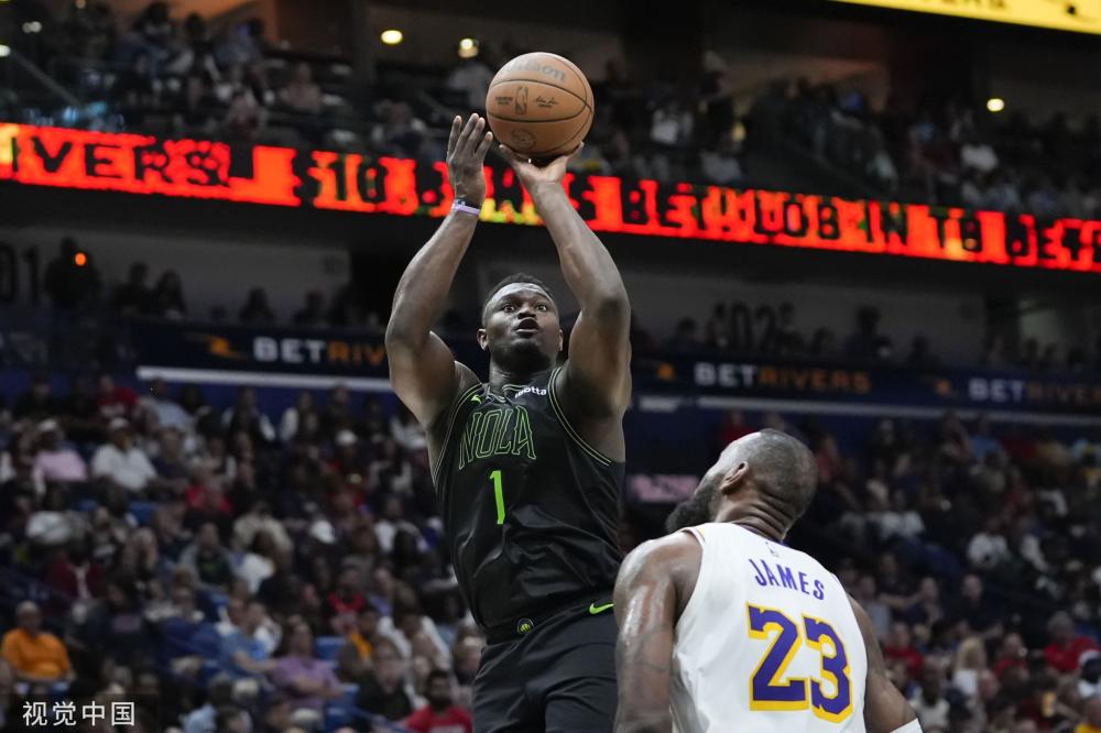 球队的后防 球队的后防