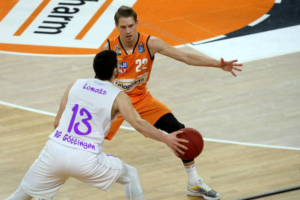 此次是他第 此次是他第